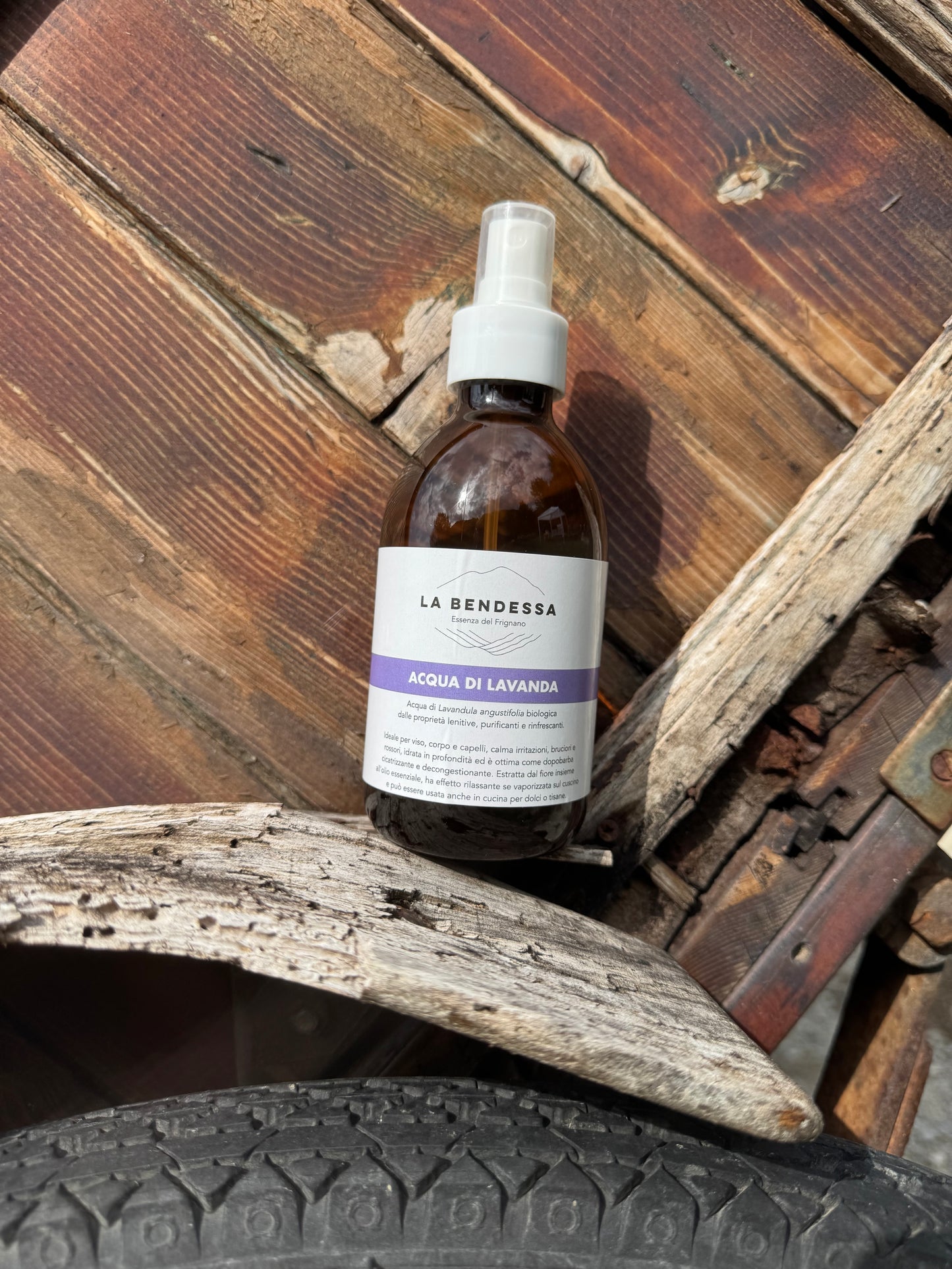 Acqua di Lavanda (uso cosmetico)